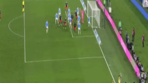 利物浦欧联2-0力克皇马，麦巴比表现低迷，麦氏独特动作引发热议